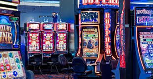 goldclub စလော့ ဂိမ်းများ Slots reels spin မြင်ကွင်း